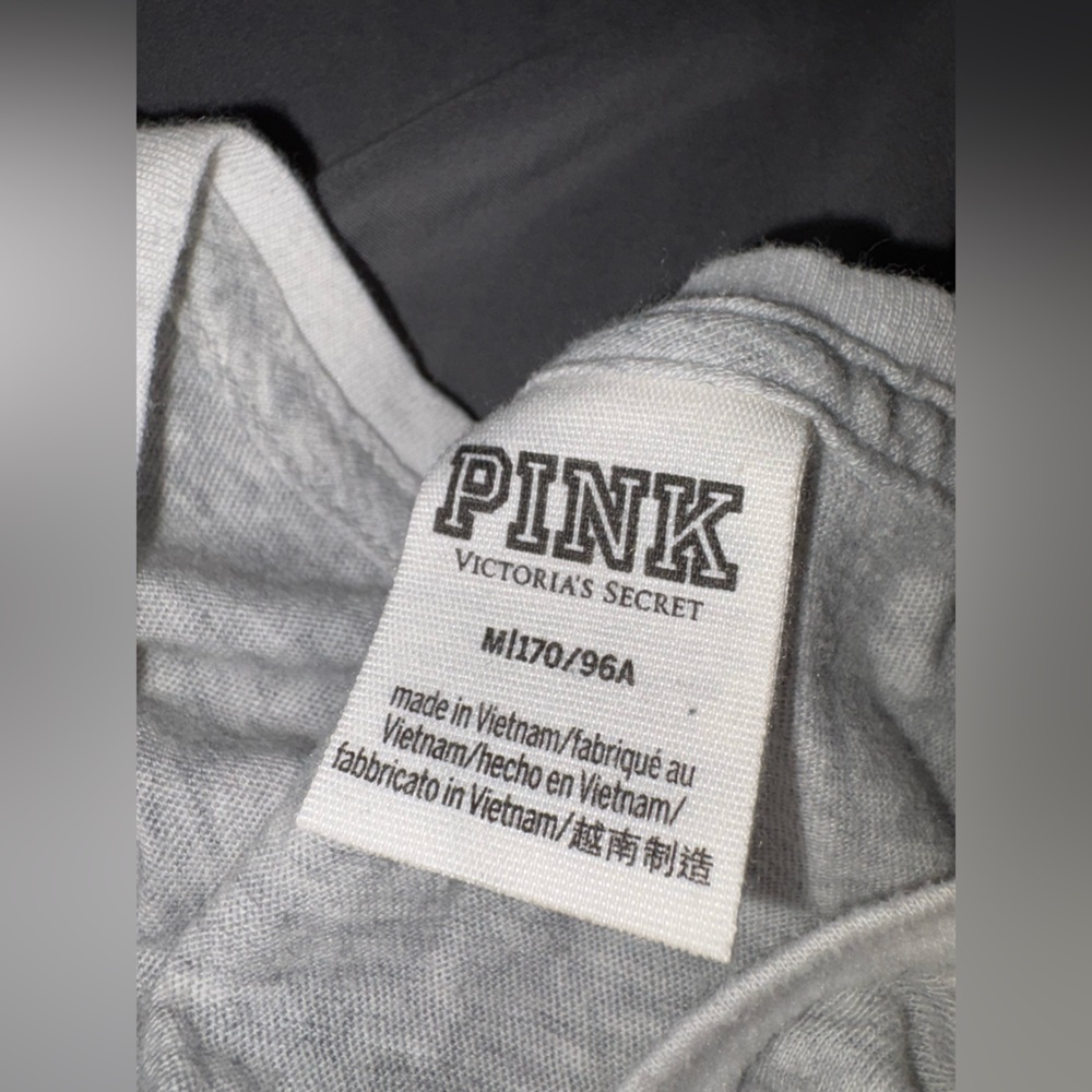 2 Victoria’s Secret PINK T-Shirts, One Medium & 1 Large - Picture 6 of 13